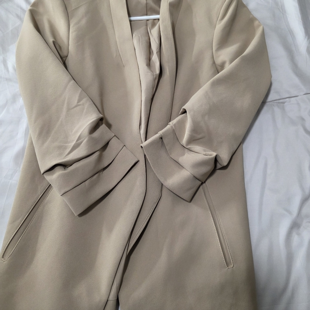 Tahari ASL Neutral Beige Collarless Long Trench Coat - Picture 6 of 7